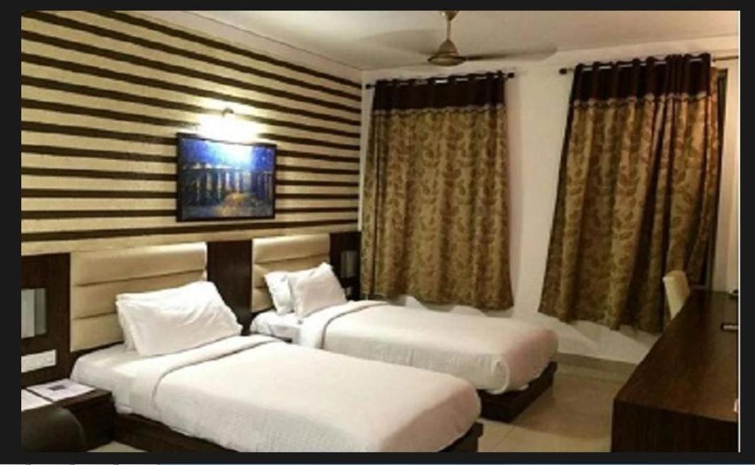 The Regal Park Hotel Visakhapatnam Exterior photo